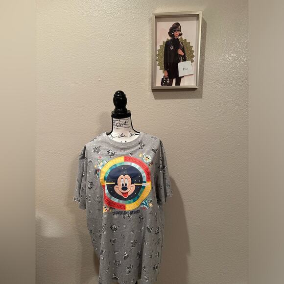 NWT Disney Parks Vintage Play Disneyland DCA tee XL - Picture 1 of 6